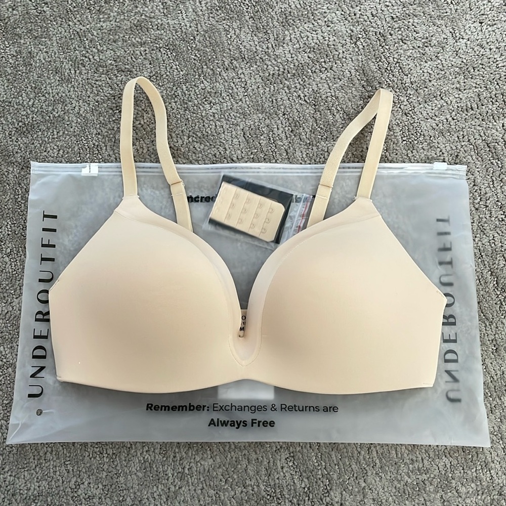 Underoutfit Bra, Sand, Medium